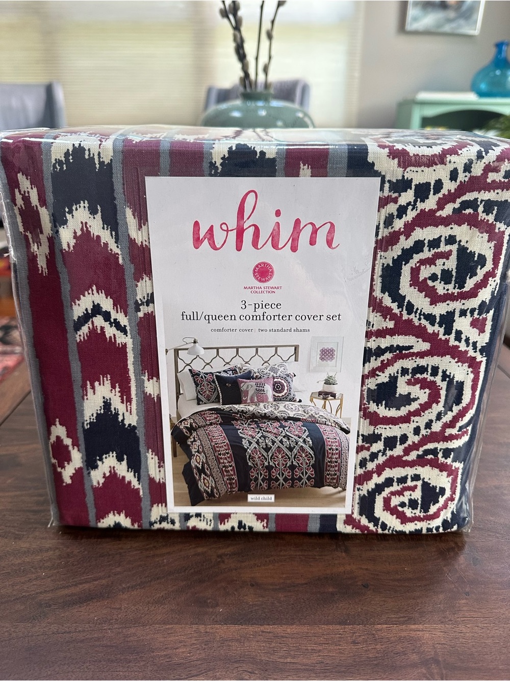 NWT Martha Stewart Whim Wild Child 3-piece Full/Queen Comforter burgundy